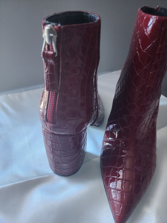 Topshop Shoes - Topshop Burgundy Croc-Embossed Pointed Ankle Boots